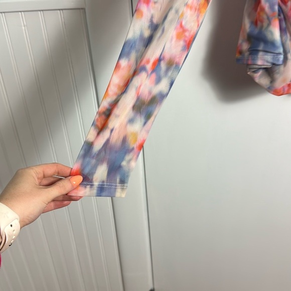 By Anthropologie Long-Sleeve Crossover Mesh Top Size Medium - Picture 4 of 9